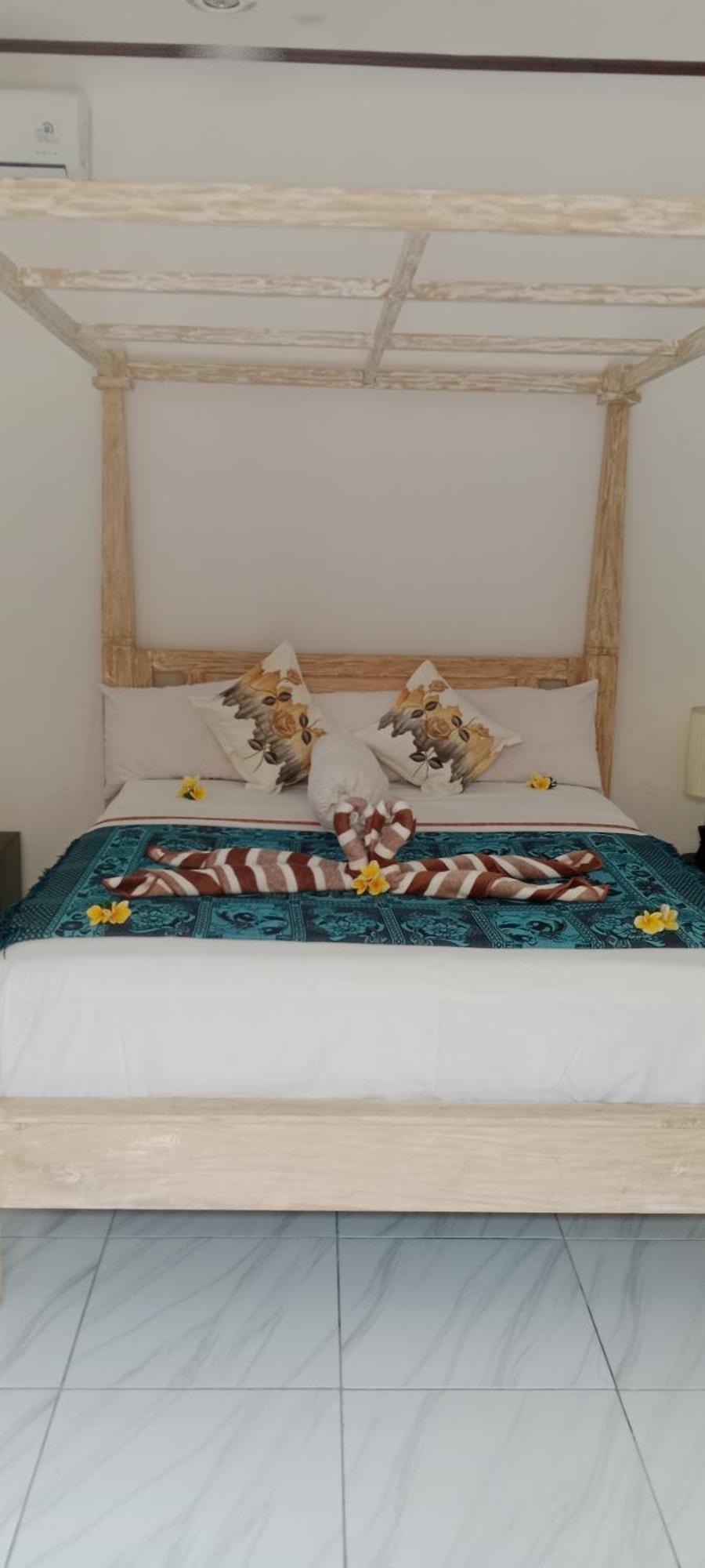Beten Enjung Home Stay&Waroeng Амед Экстерьер фото