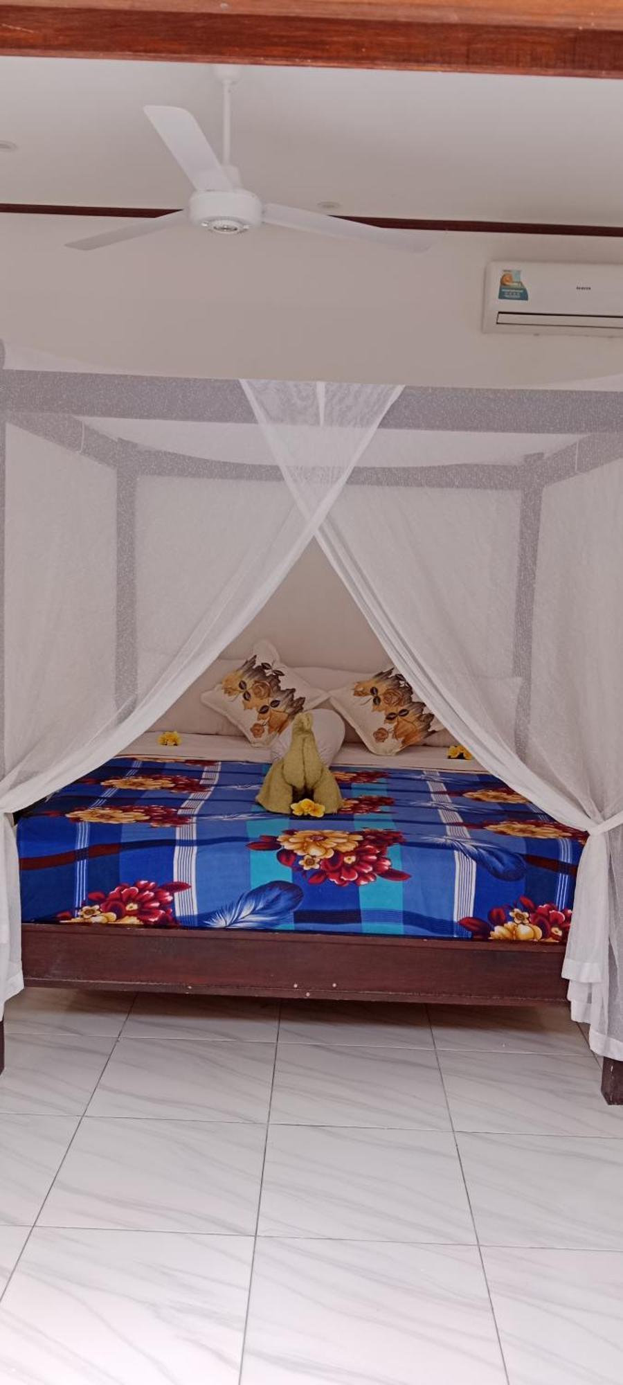 Beten Enjung Home Stay&Waroeng Амед Экстерьер фото