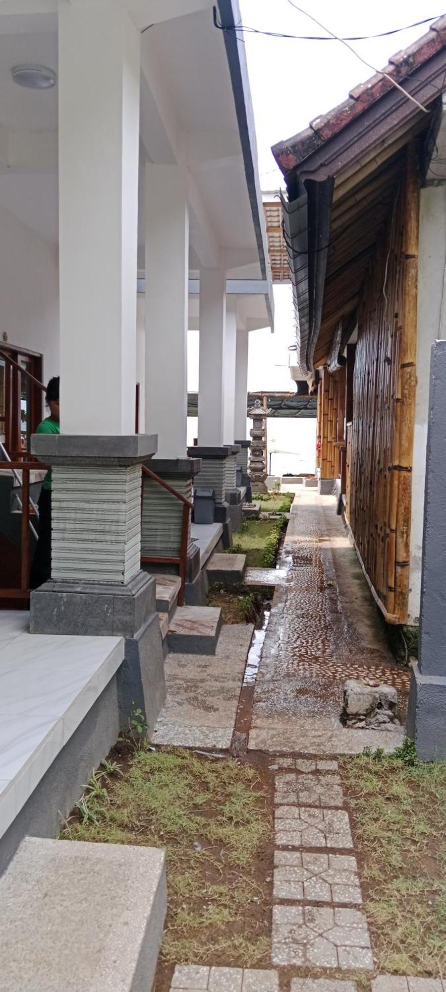 Beten Enjung Home Stay&Waroeng Амед Экстерьер фото