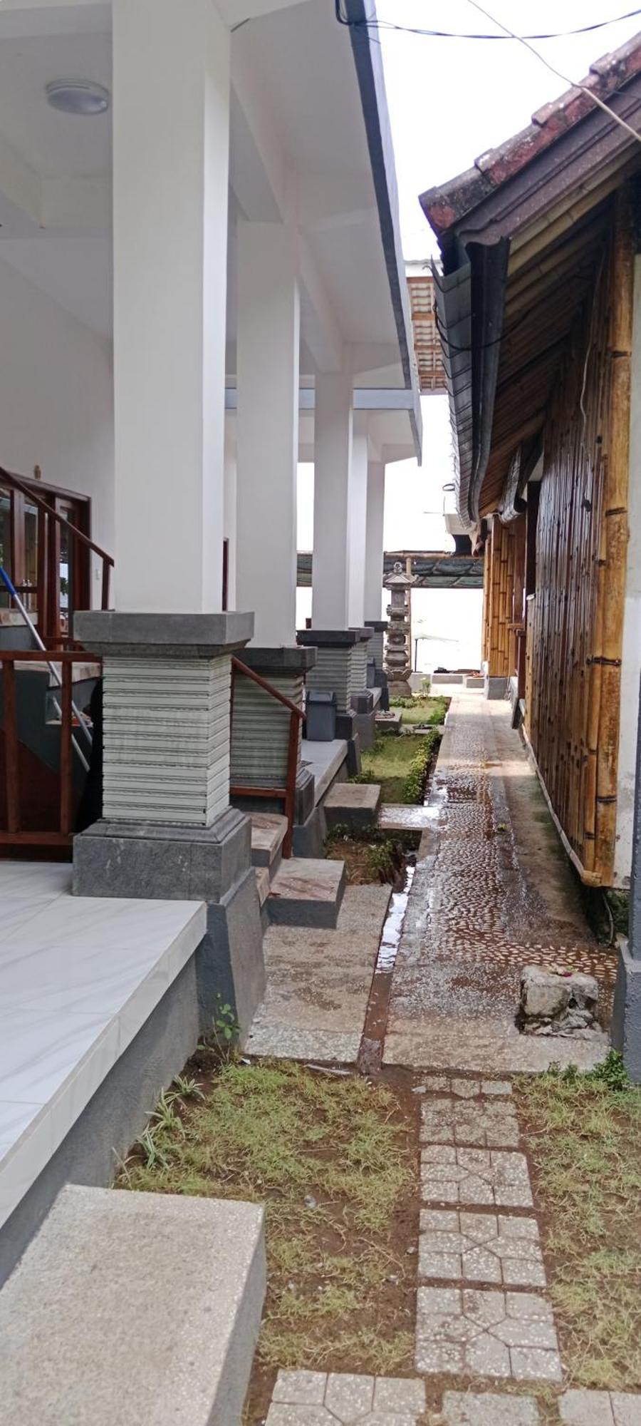 Beten Enjung Home Stay&Waroeng Амед Экстерьер фото