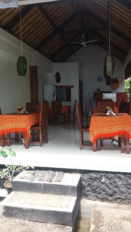 Beten Enjung Home Stay&Waroeng Амед Экстерьер фото